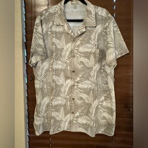Men’s Hawaiian Print Shirt 🌺